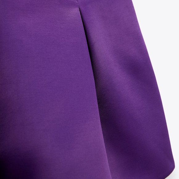 NEW Zara Glam Satin Shorts with a Flounce- Size XS - Picture 8 of 16